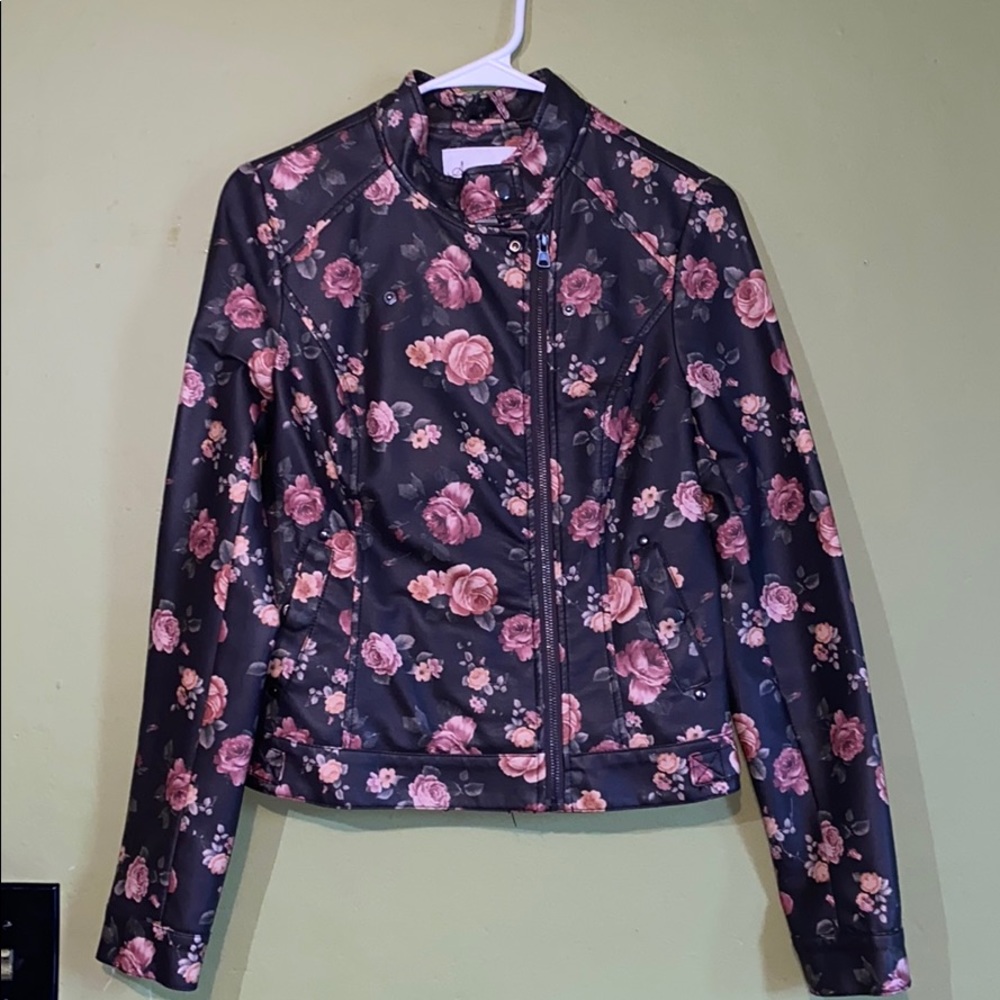 Women’s Faux Leather Jacket